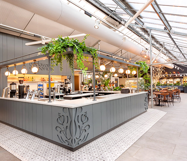 Ensuring there's no 'bad seat' in the restaurant